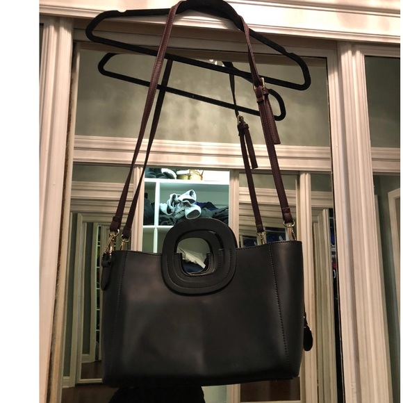 Bevini Modena black leather bag with maroon straps - Picture 2 of 5